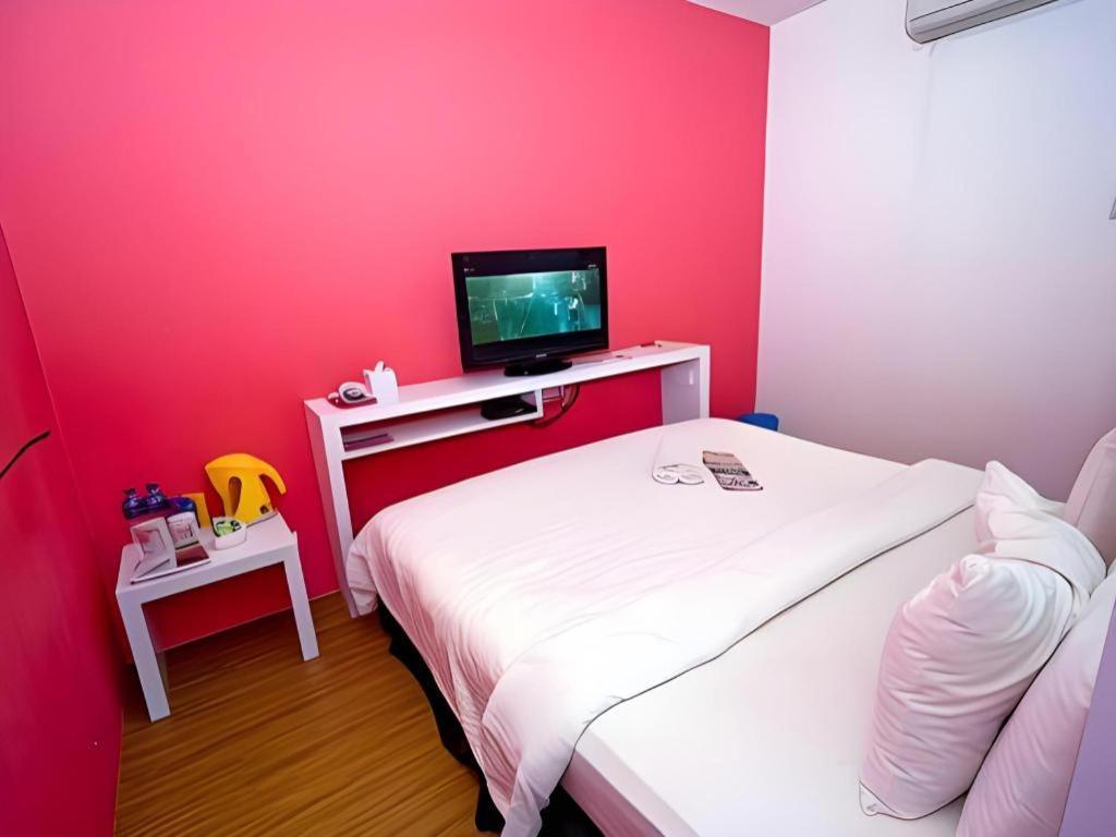 Zoom Inn Boutique Hotel - Danga Bay Johor Bahru Esterno foto