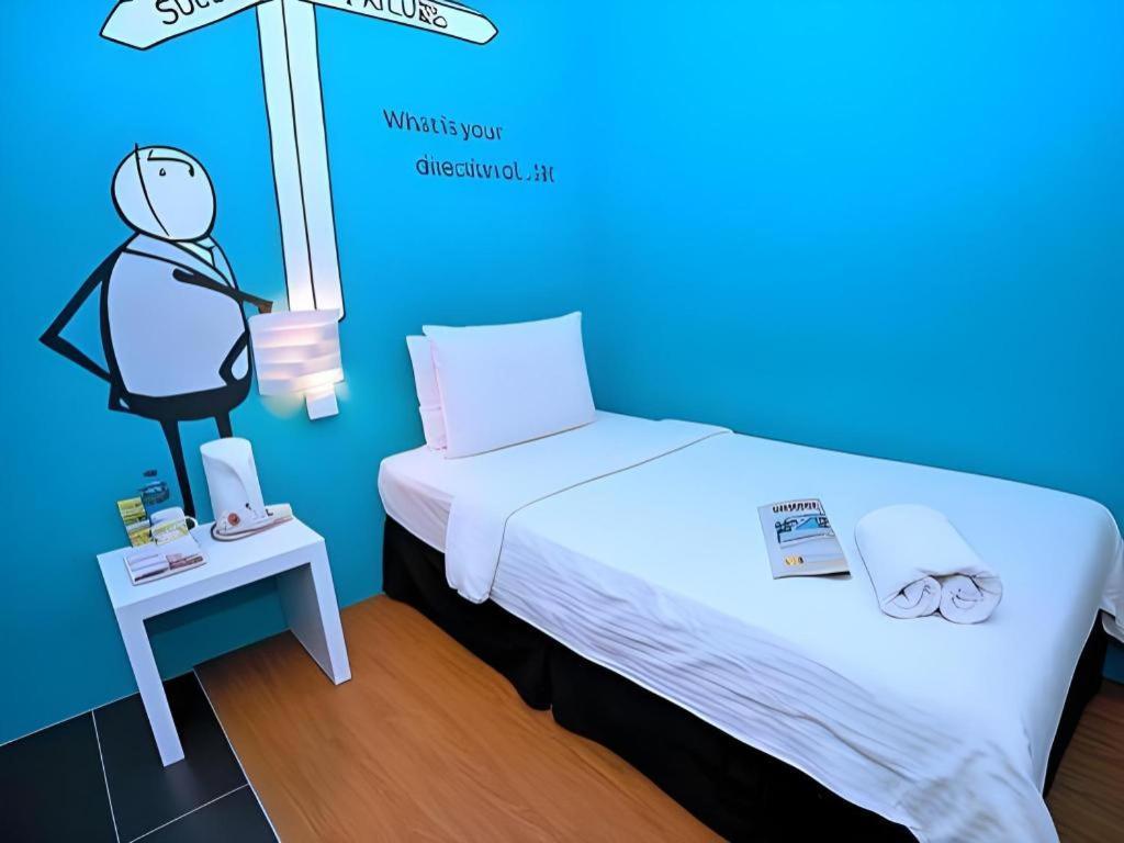 Zoom Inn Boutique Hotel - Danga Bay Johor Bahru Esterno foto