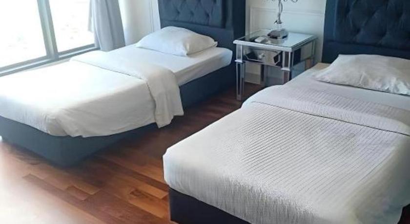 Zoom Inn Boutique Hotel - Danga Bay Johor Bahru Esterno foto