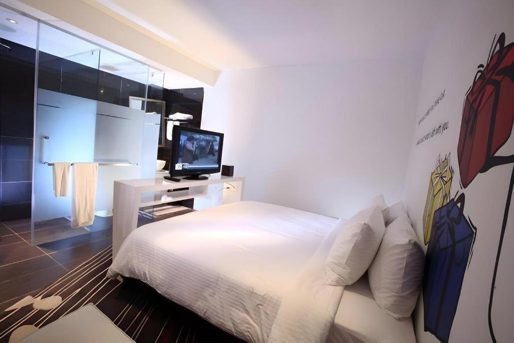 Zoom Inn Boutique Hotel - Danga Bay Johor Bahru Esterno foto