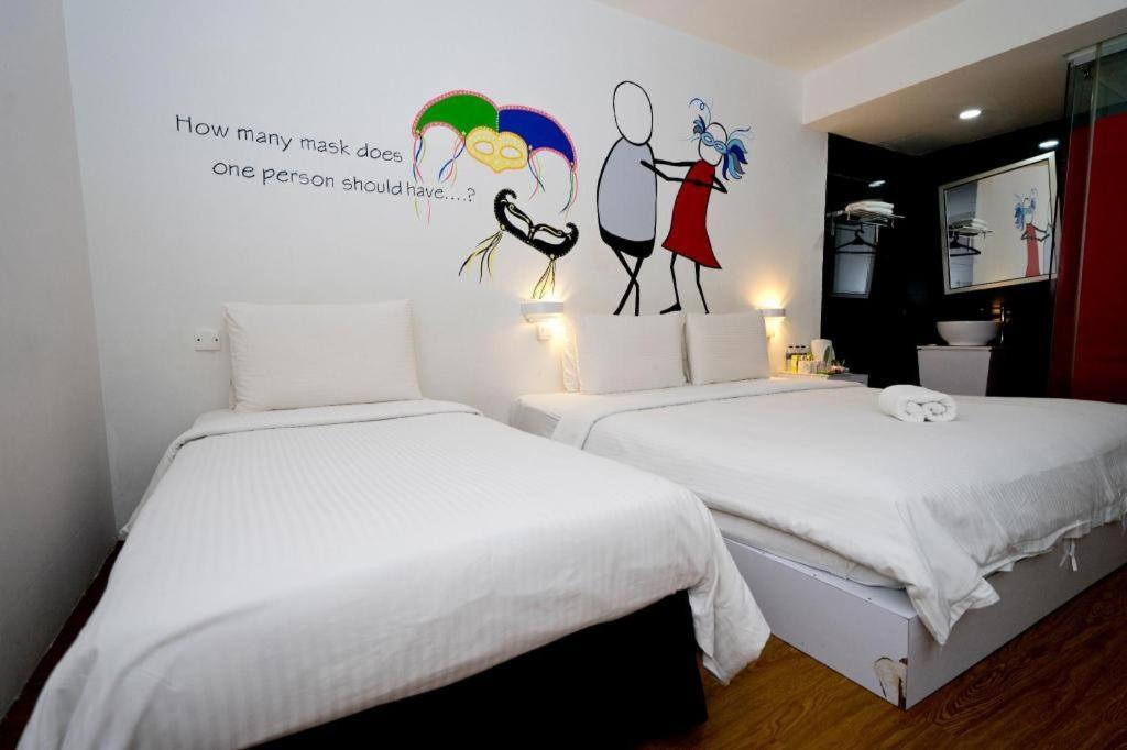 Zoom Inn Boutique Hotel - Danga Bay Johor Bahru Esterno foto