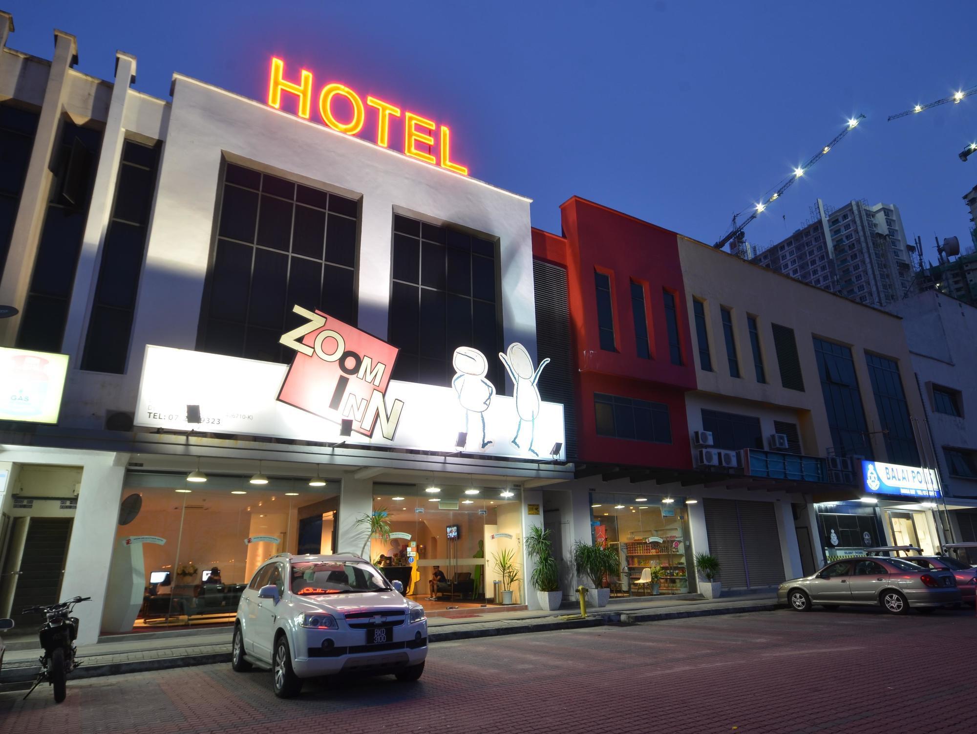 Zoom Inn Boutique Hotel - Danga Bay Johor Bahru Esterno foto
